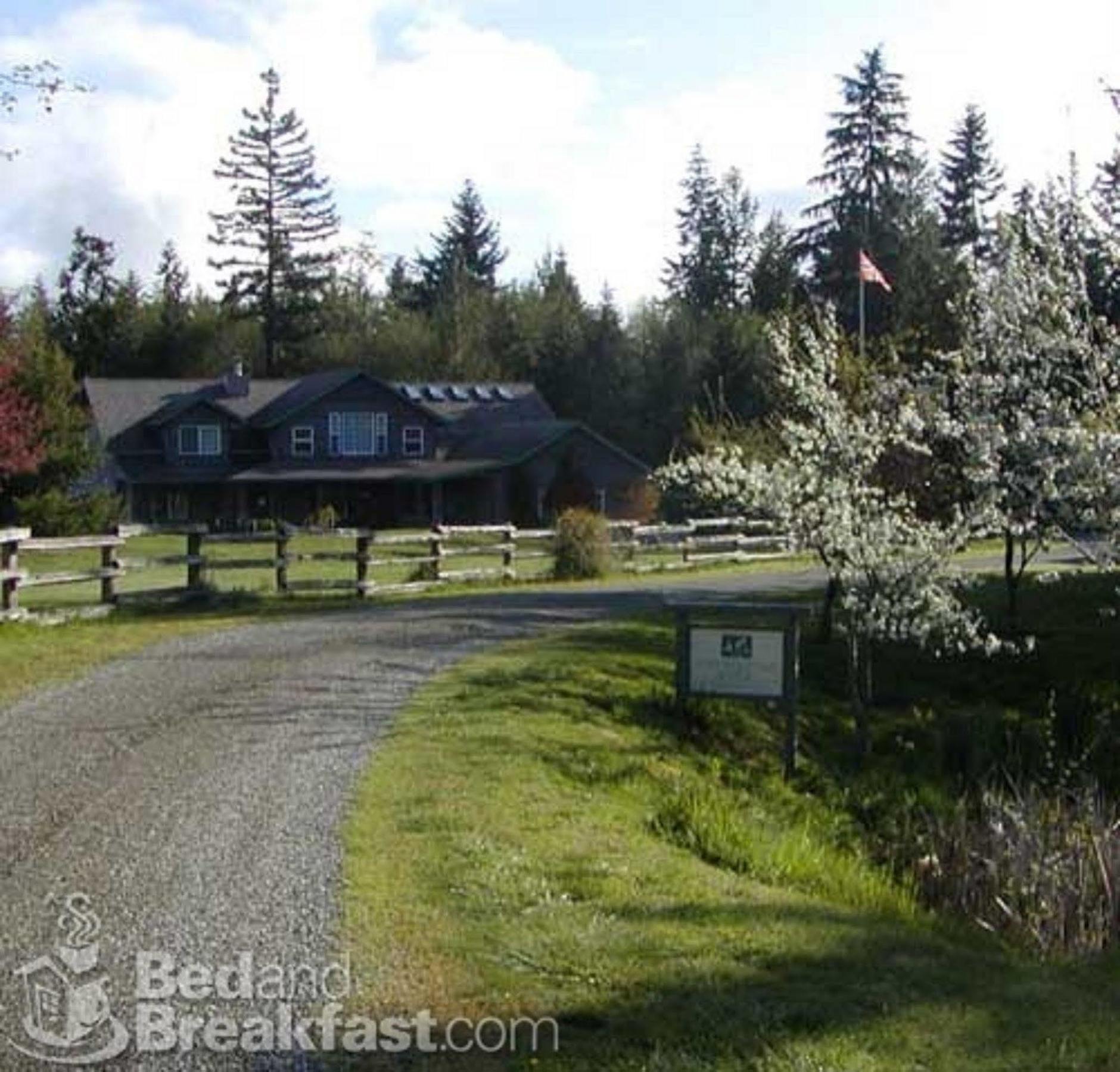 Lost Mountain Lodge Sequim Exterior photo